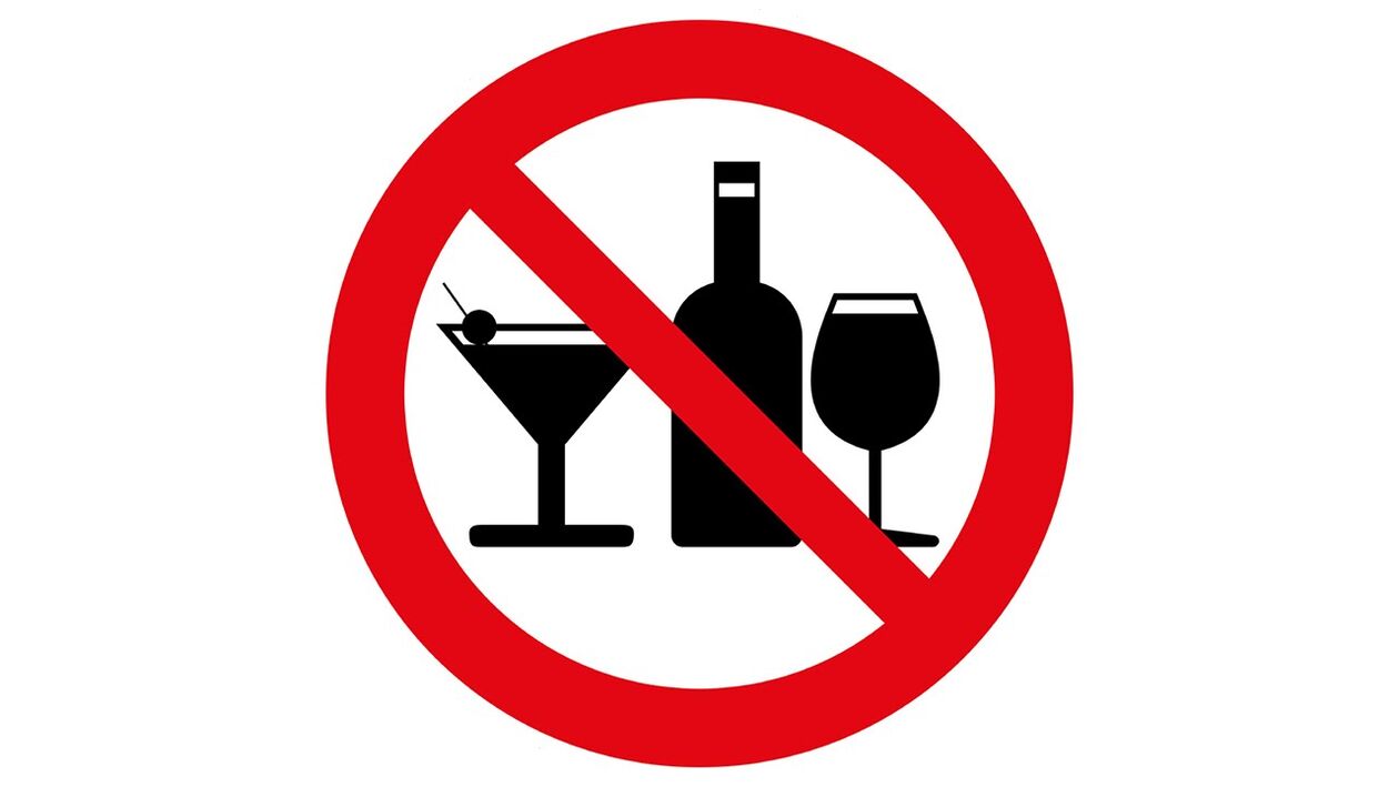 Drinking alcoholic beverages is prohibited on the Dukan diet